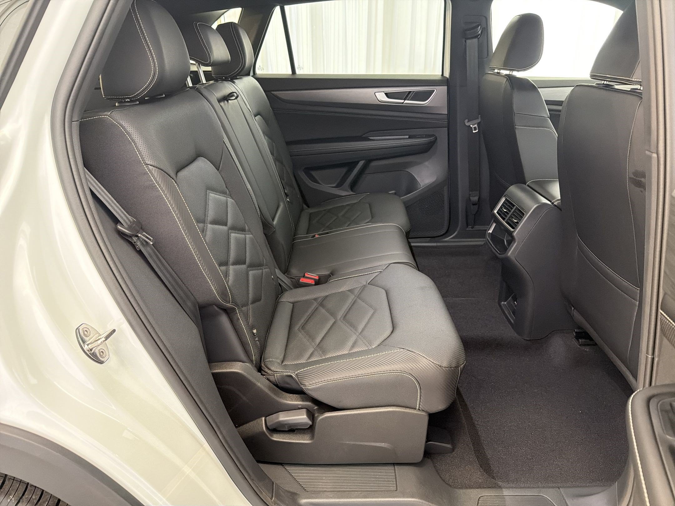 2026 Volkswagen Atlas Cross Sport SE - Photo 27