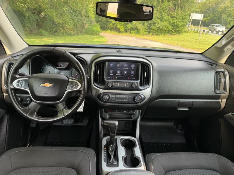 2019 Chevrolet Colorado LT - Photo 18