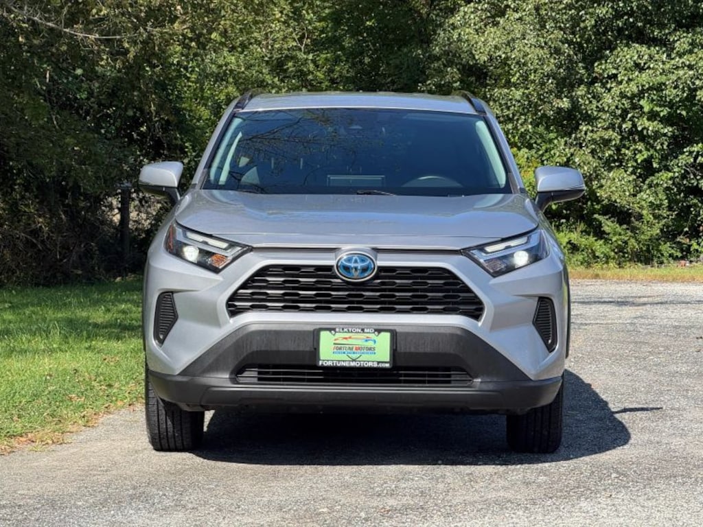 Used 2024 Toyota RAV4 Hybrid XLE Sport Utility 4D SUV