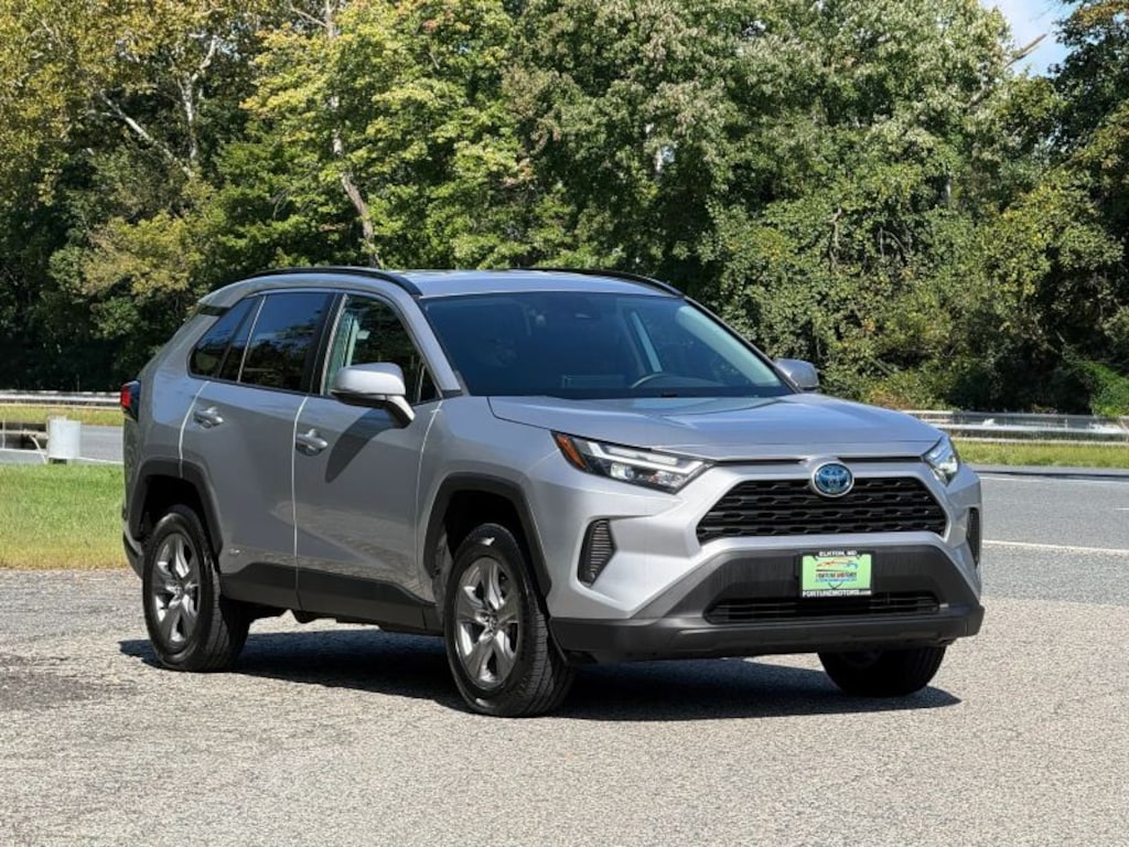 Used 2024 Toyota RAV4 Hybrid XLE Sport Utility 4D SUV