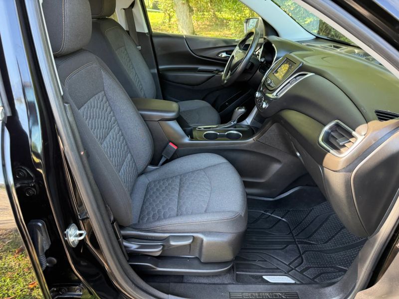 2020 Chevrolet Equinox LT - Photo 18