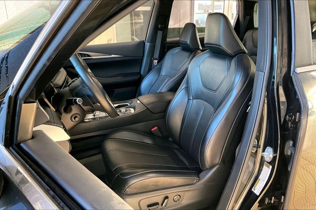 Used 2024 INFINITI QX60 LUXE SUV