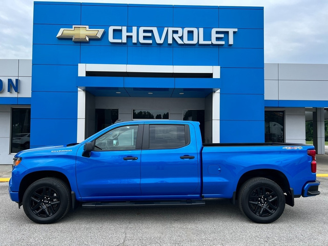 2025 Chevrolet Silverado 1500 Custom Truck