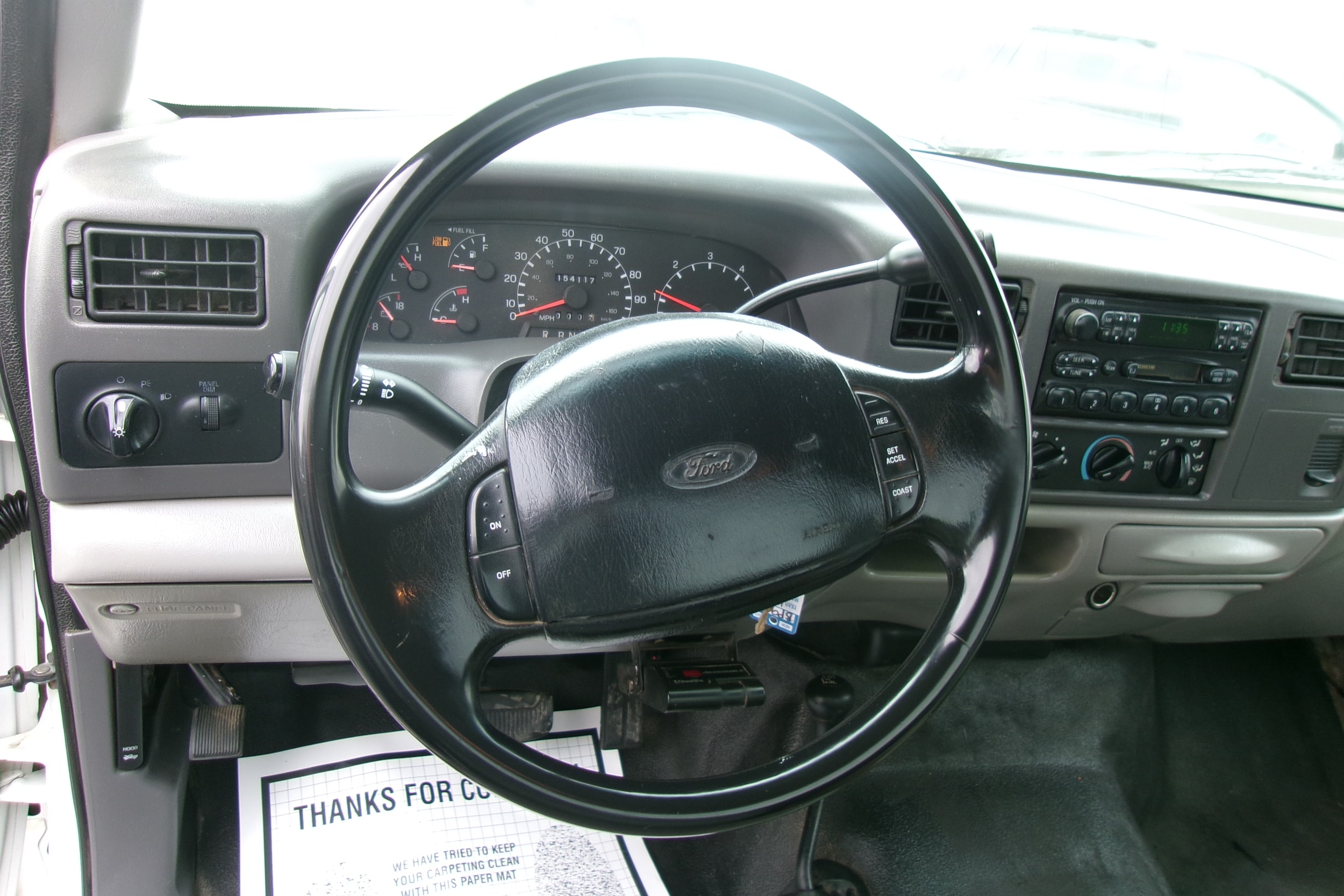 1999 Ford F-350 - Photo 8