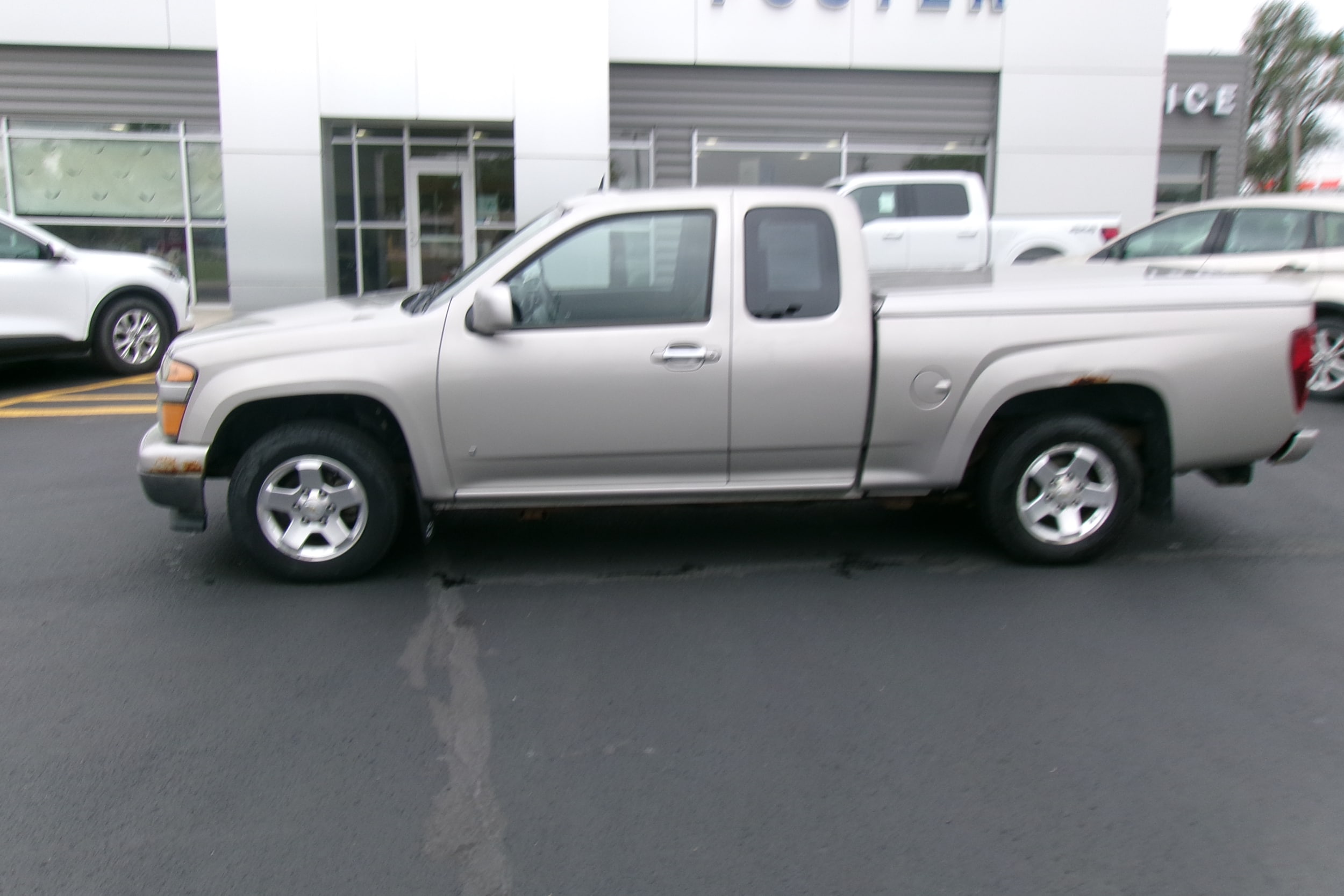 Used 2009 Chevrolet Colorado Work Truck with VIN 1GCCS19E698150432 for sale in Kansas City
