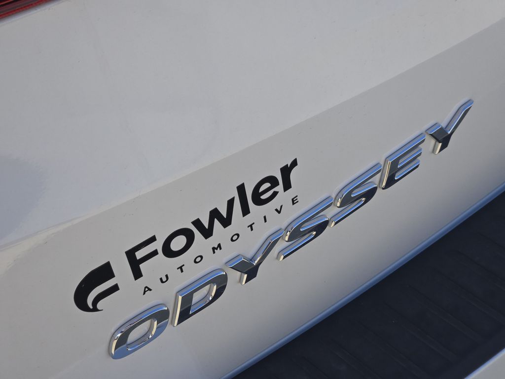 2026 Honda Odyssey EX-L - Photo 12