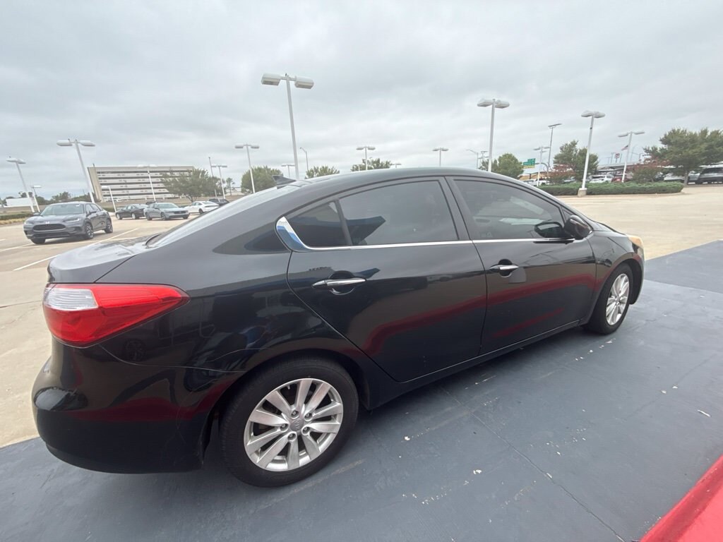 Used 2015 Kia Forte EX FWD Sedan