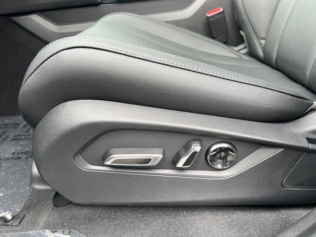 2026 Acura MDX Base - Photo 13