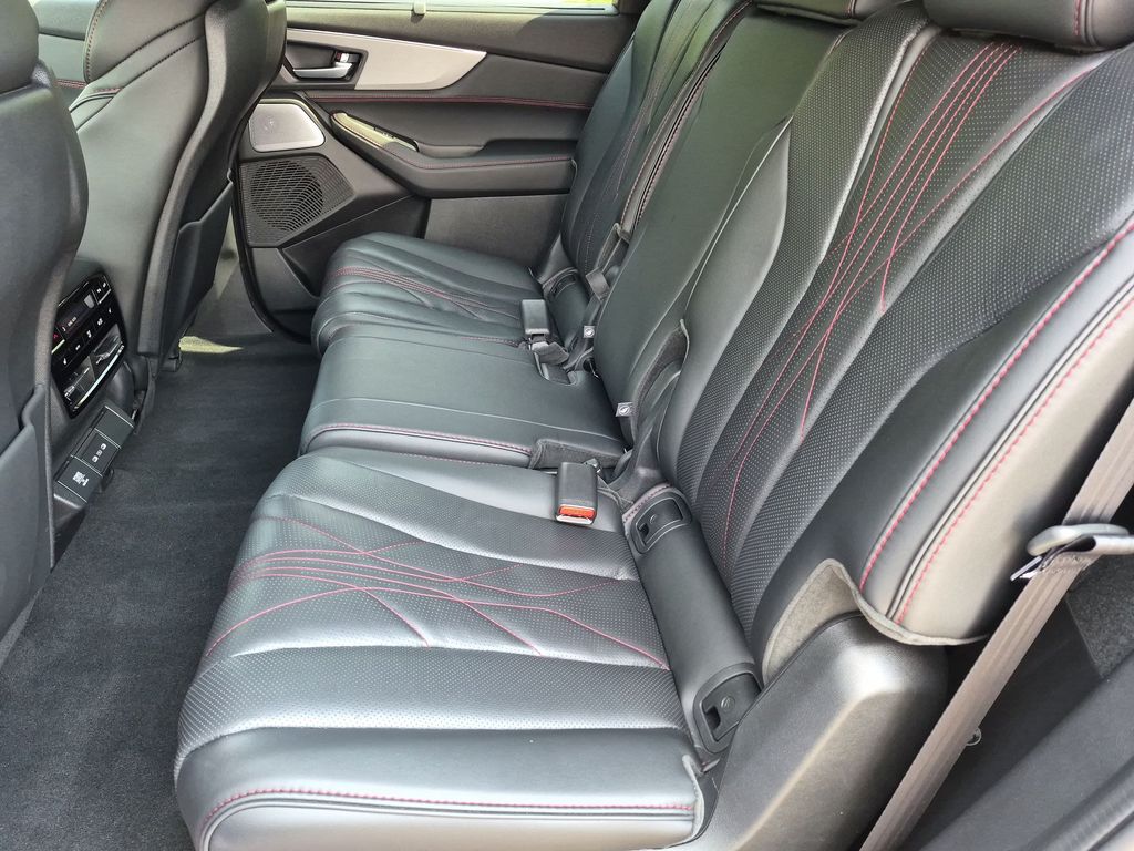 2026 Acura MDX A-spec w/Advance Package - Photo 28