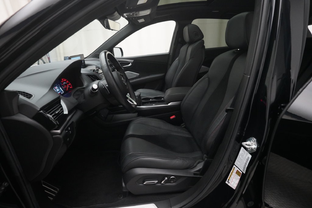 2025 Acura RDX A-Spec Package - Photo 8