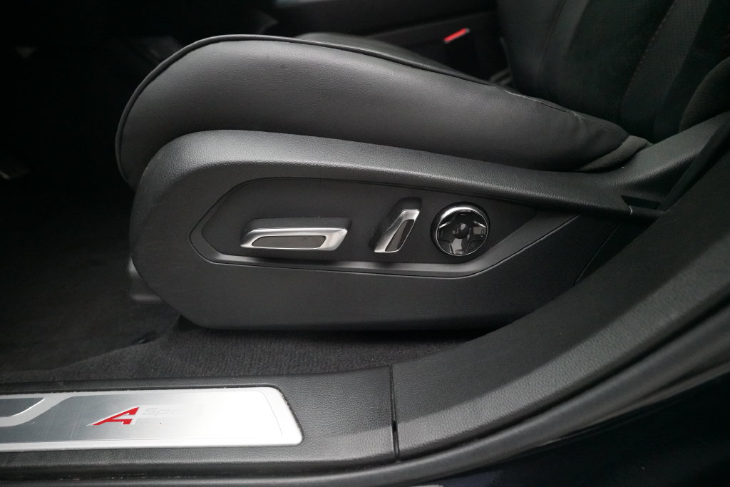 2025 Acura RDX A-Spec Package - Photo 30