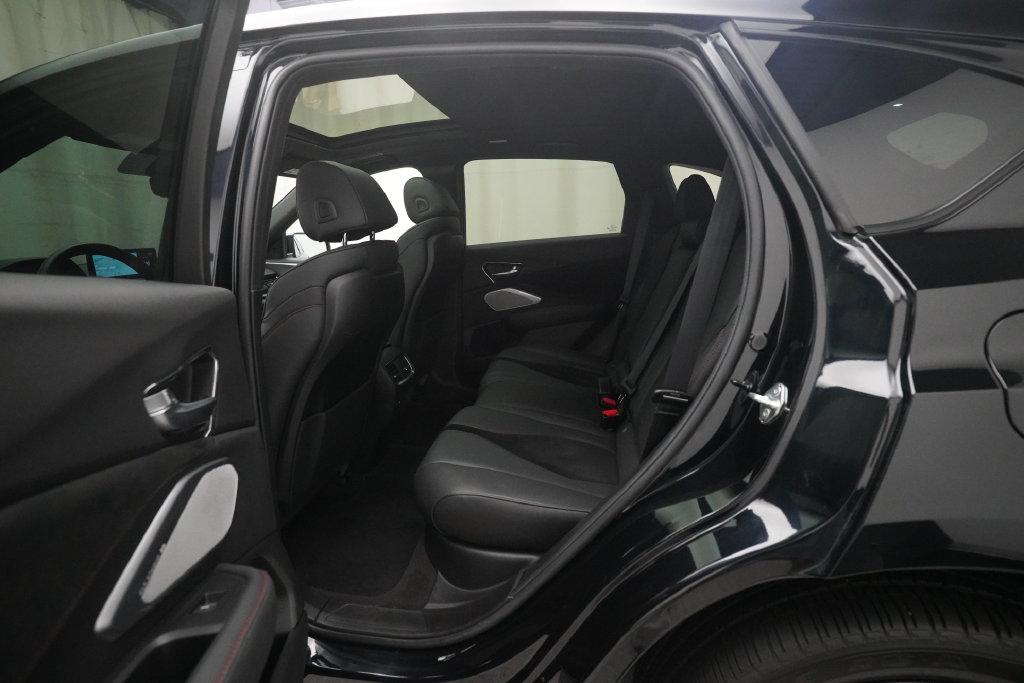 2025 Acura RDX A-Spec Package - Photo 17