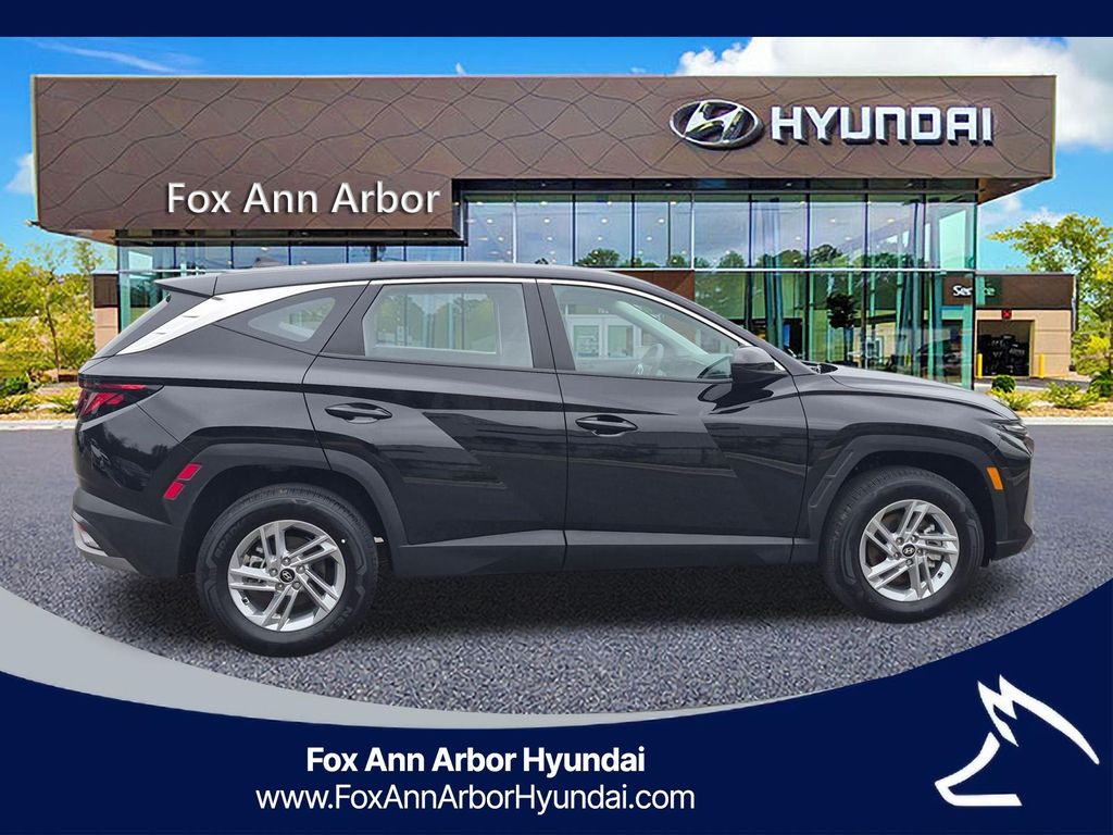 2026 Hyundai Tucson SE - Photo 6