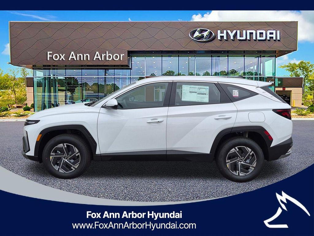 New 2026 Hyundai Tucson Hybrid Blue SUV