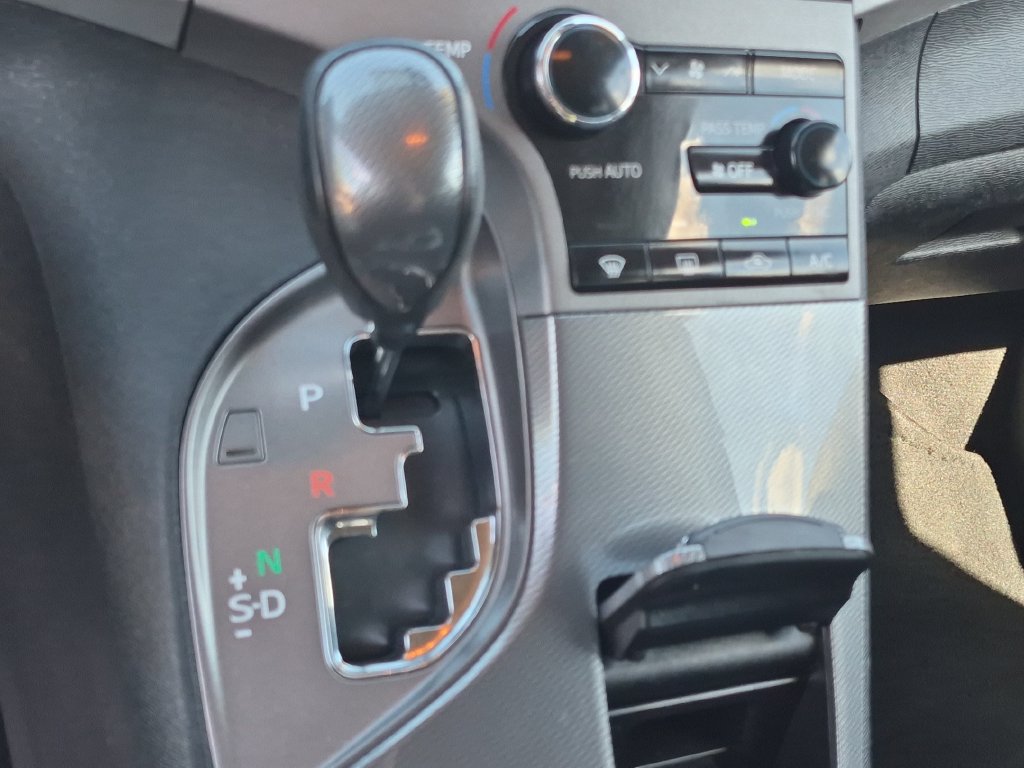 2014 Toyota Venza LE - Photo 21