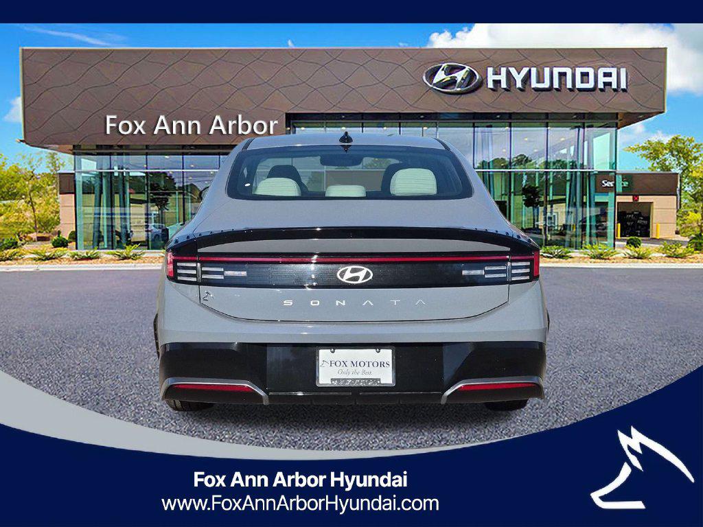 New 2026 Hyundai Sonata SEL Sport Sedan