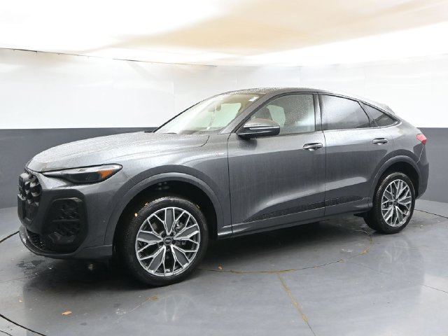 New 2026 Audi Q5 2.0T Premium SUV