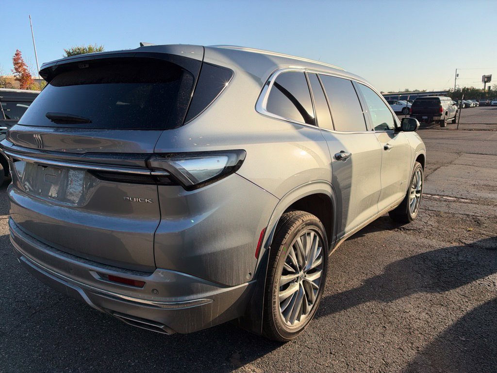 Used 2026 Buick Enclave Avenir SUV
