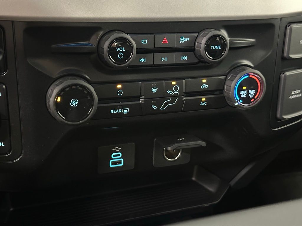 2026 Ford F-350 Super Duty XL - Photo 44