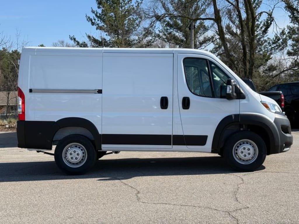 New 2026 Ram Promaster 1500 Low Roof Cargo Van