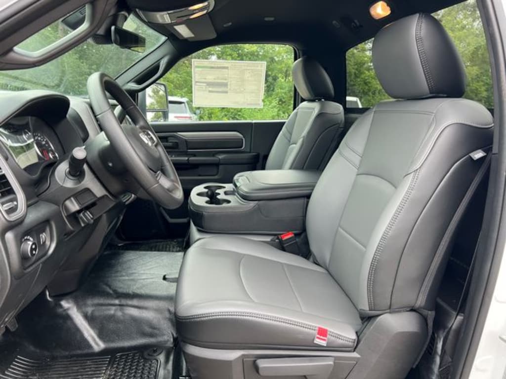 New 2027 Ram 3500 Tradesman Pickup