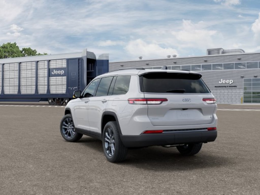 New 2026 Jeep Grand Cherokee L Limited Sport Utility