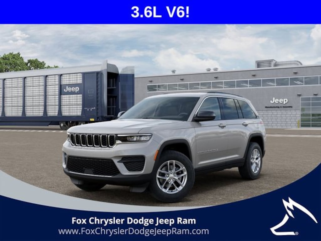 New 2026 Jeep Grand Cherokee Laredo Sport Utility