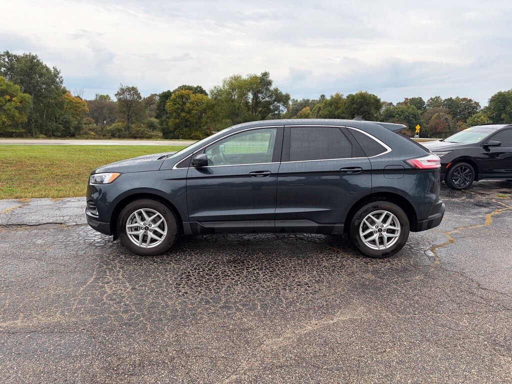 Used 2024 Ford Edge SEL SUV