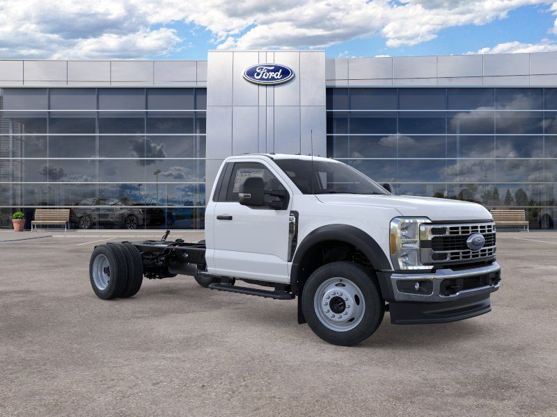 2026 Ford F-450 Super Duty Chassis Cab XL - Photo 7