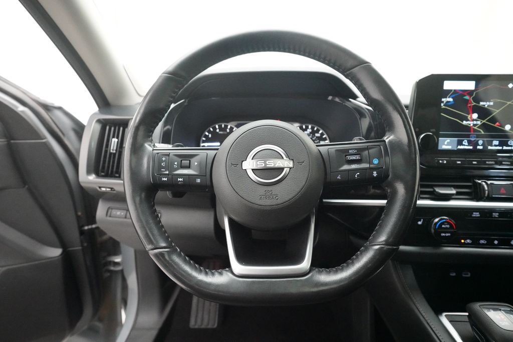 Used 2022 Nissan Pathfinder SL SUV