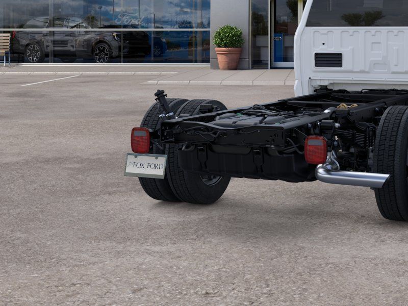 2026 Ford F-450 Super Duty Chassis Cab XL - Photo 21