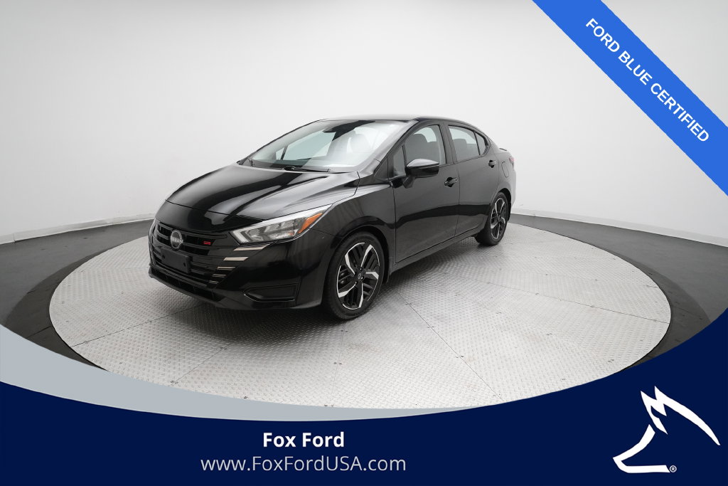 2023 Nissan Versa Sedan SR