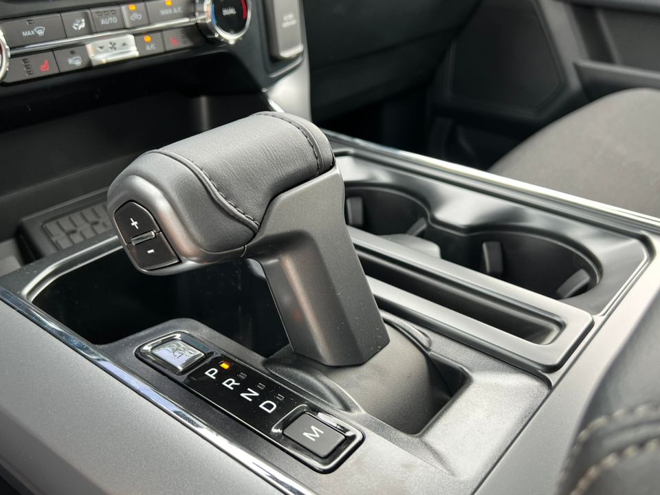2025 Ford F-150 XLT - Photo 31