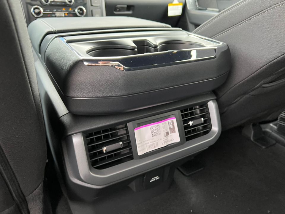 2025 Ford F-150 XLT - Photo 35