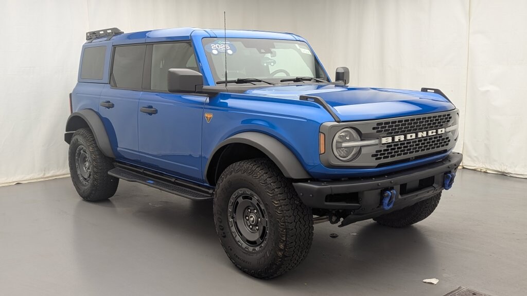Used 2025 Ford Bronco Badlands SUV