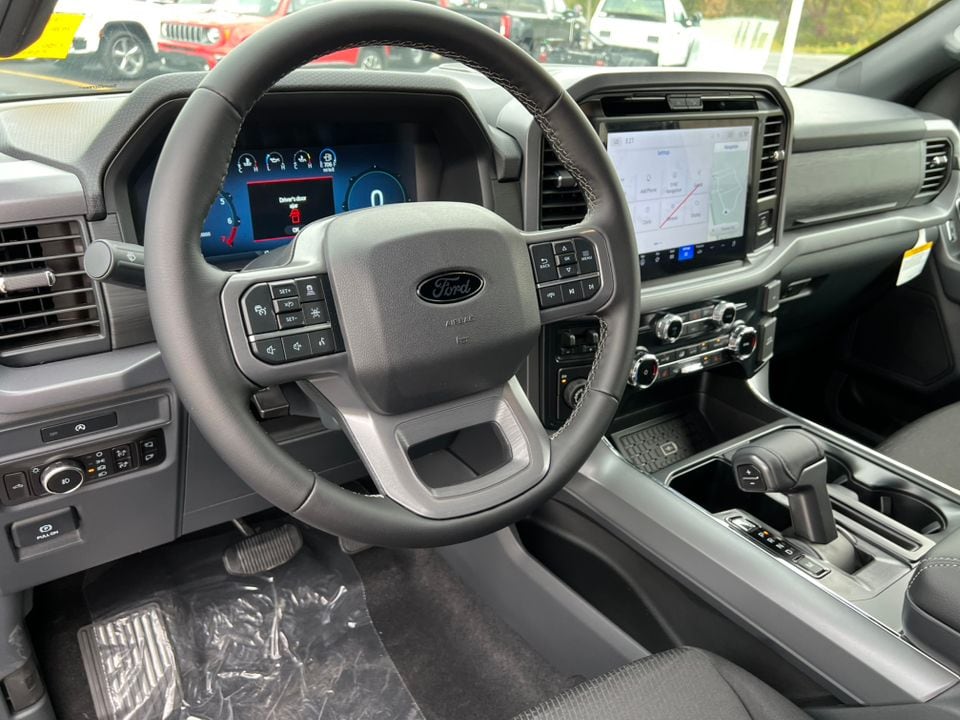 2025 Ford F-150 XLT - Photo 18