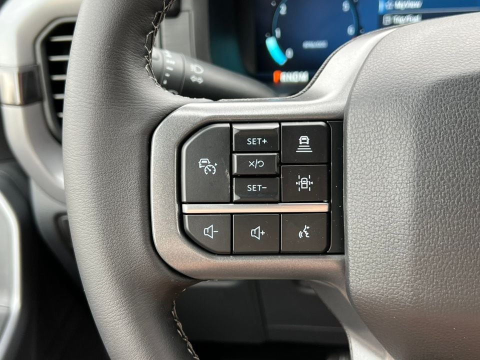 2025 Ford F-150 XLT - Photo 21