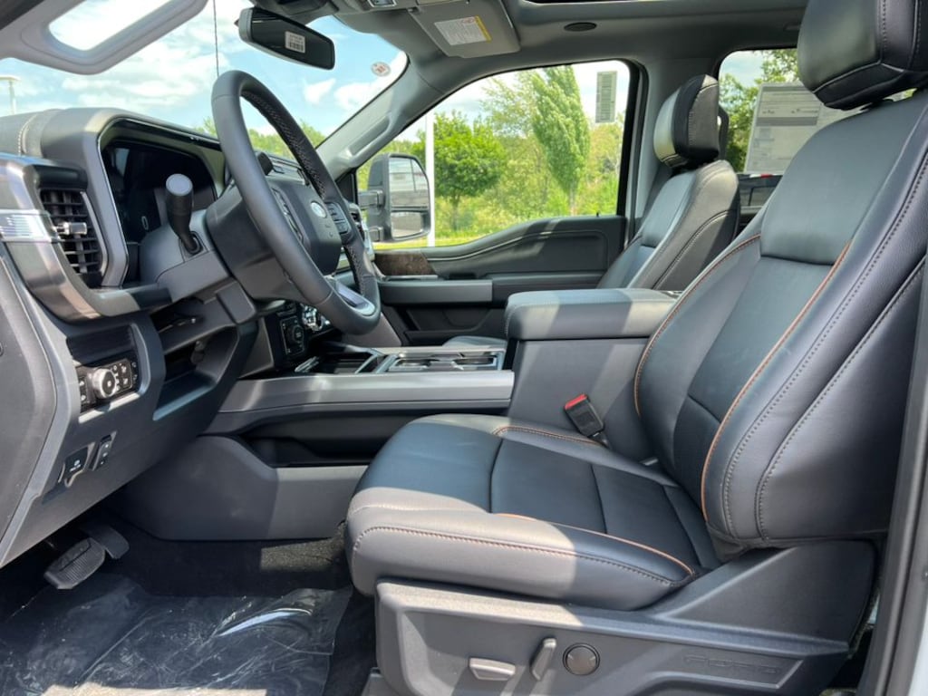 New 2026 Ford F-350SD F-350® Lariat® Truck