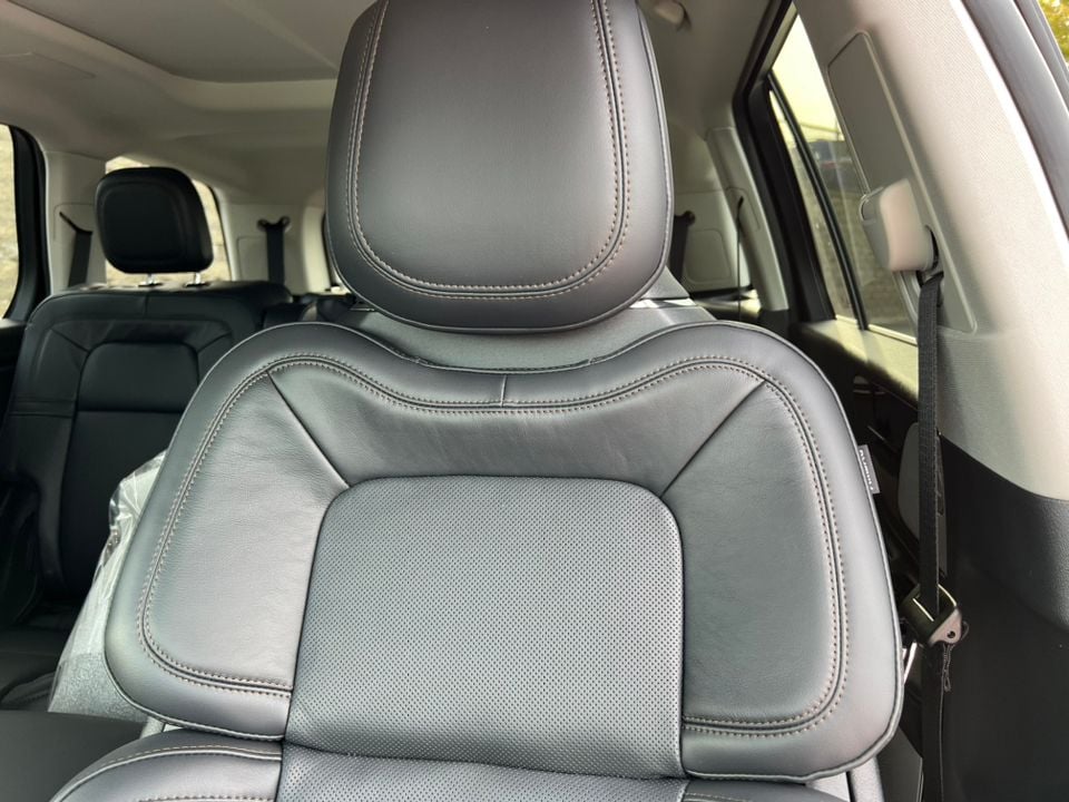 2025 Lincoln Aviator Reserve - Photo 13