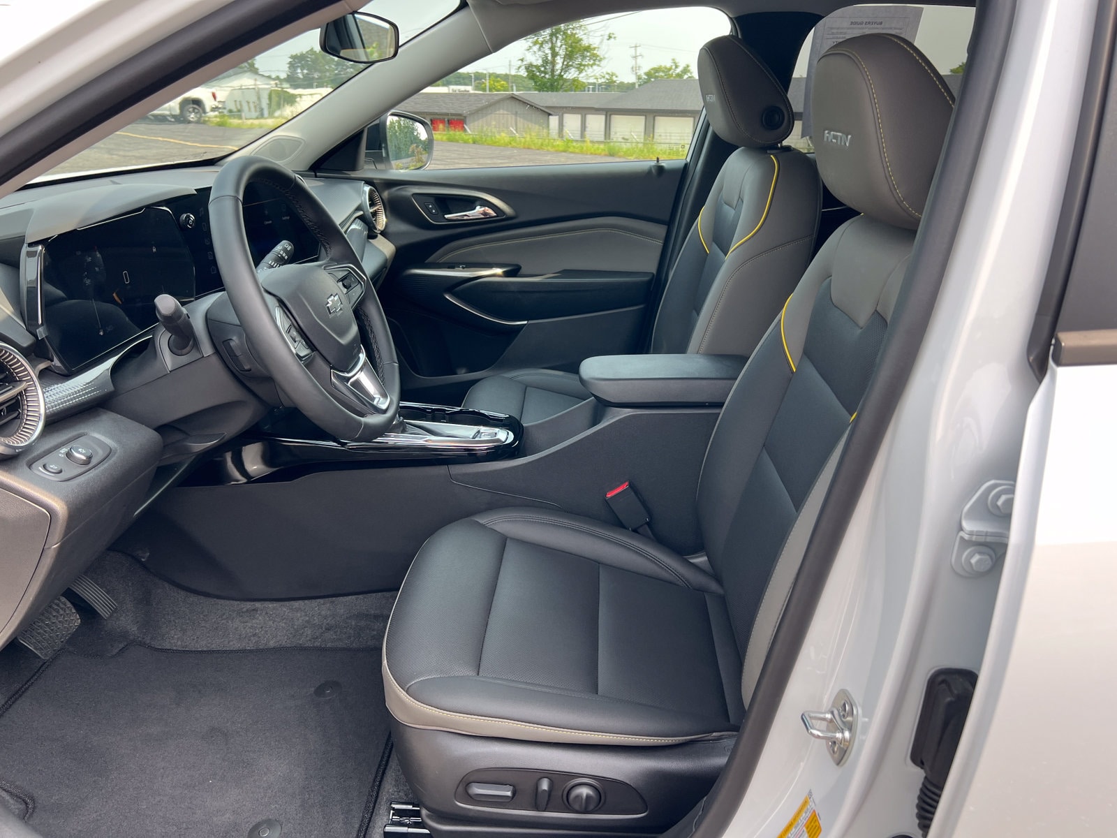 2026 Chevrolet Trax Activ - Photo 4
