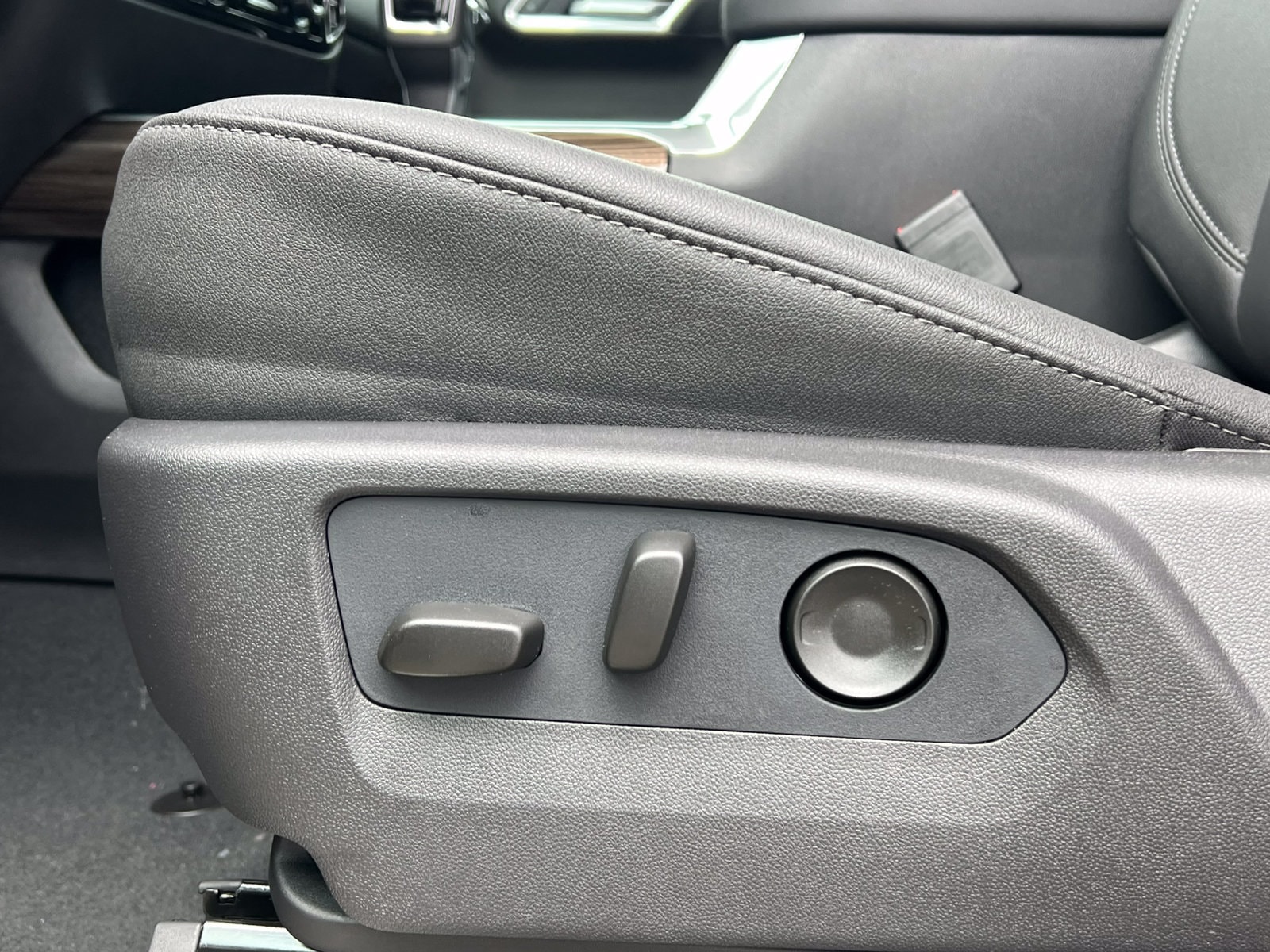 2026 Chevrolet Silverado 1500 RST - Photo 14