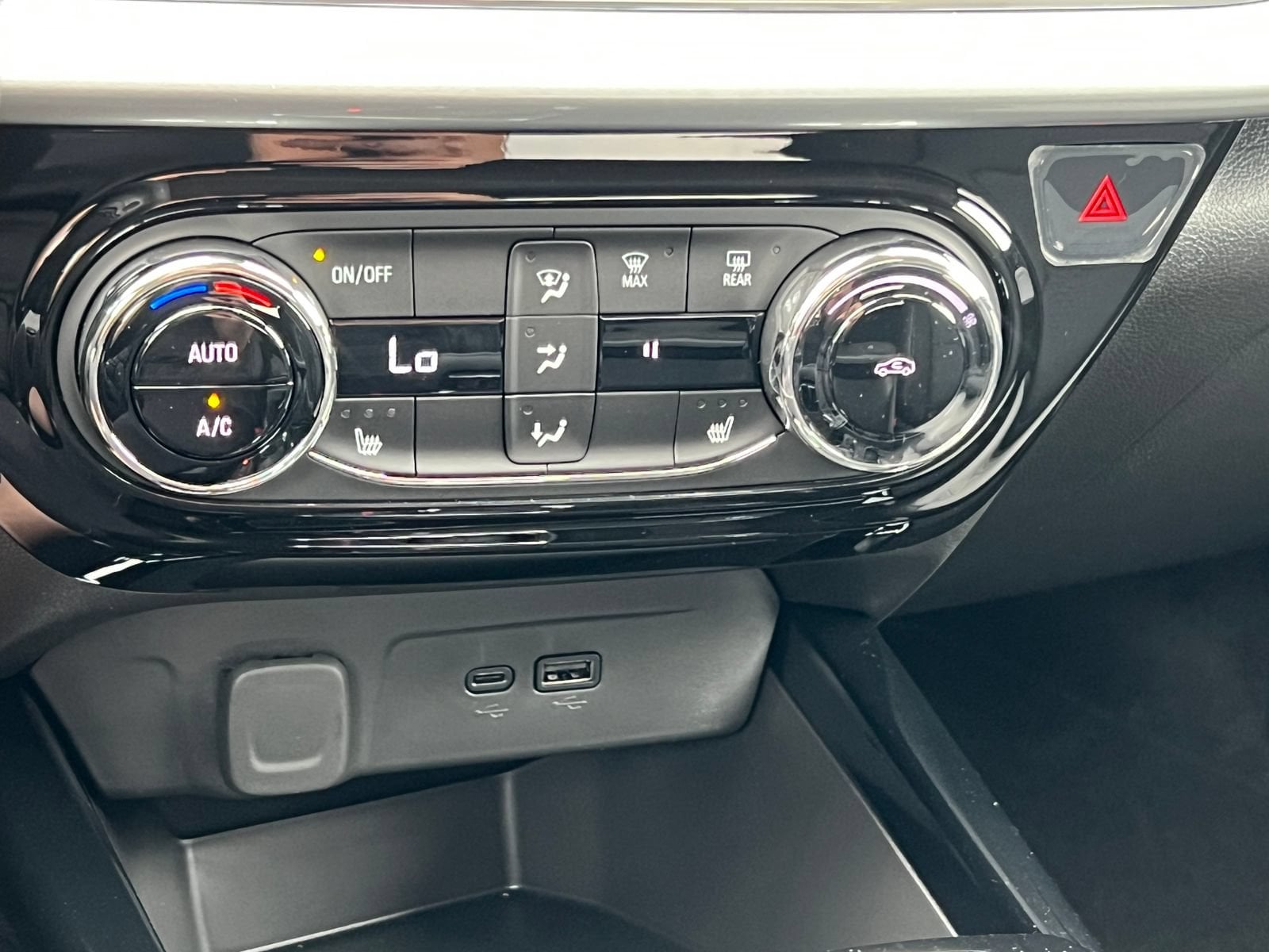2026 Chevrolet Trax LT - Photo 23