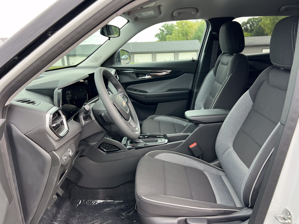 New 2026 Chevrolet Trailblazer LS SUV