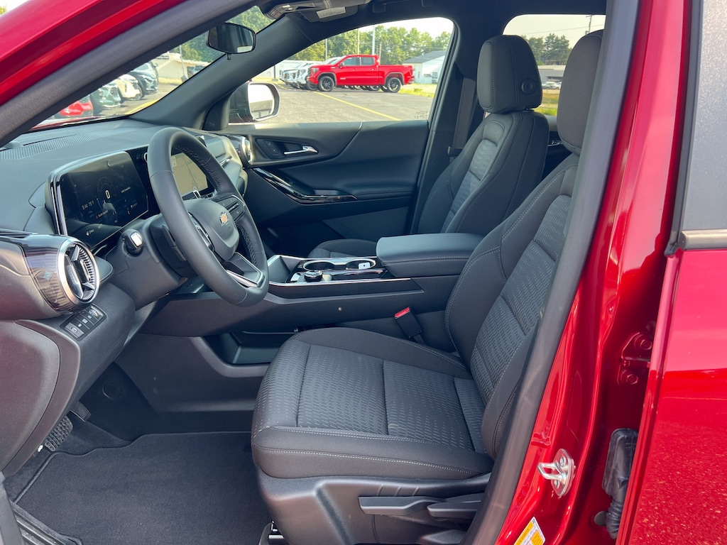 New 2027 Chevrolet Equinox LT SUV