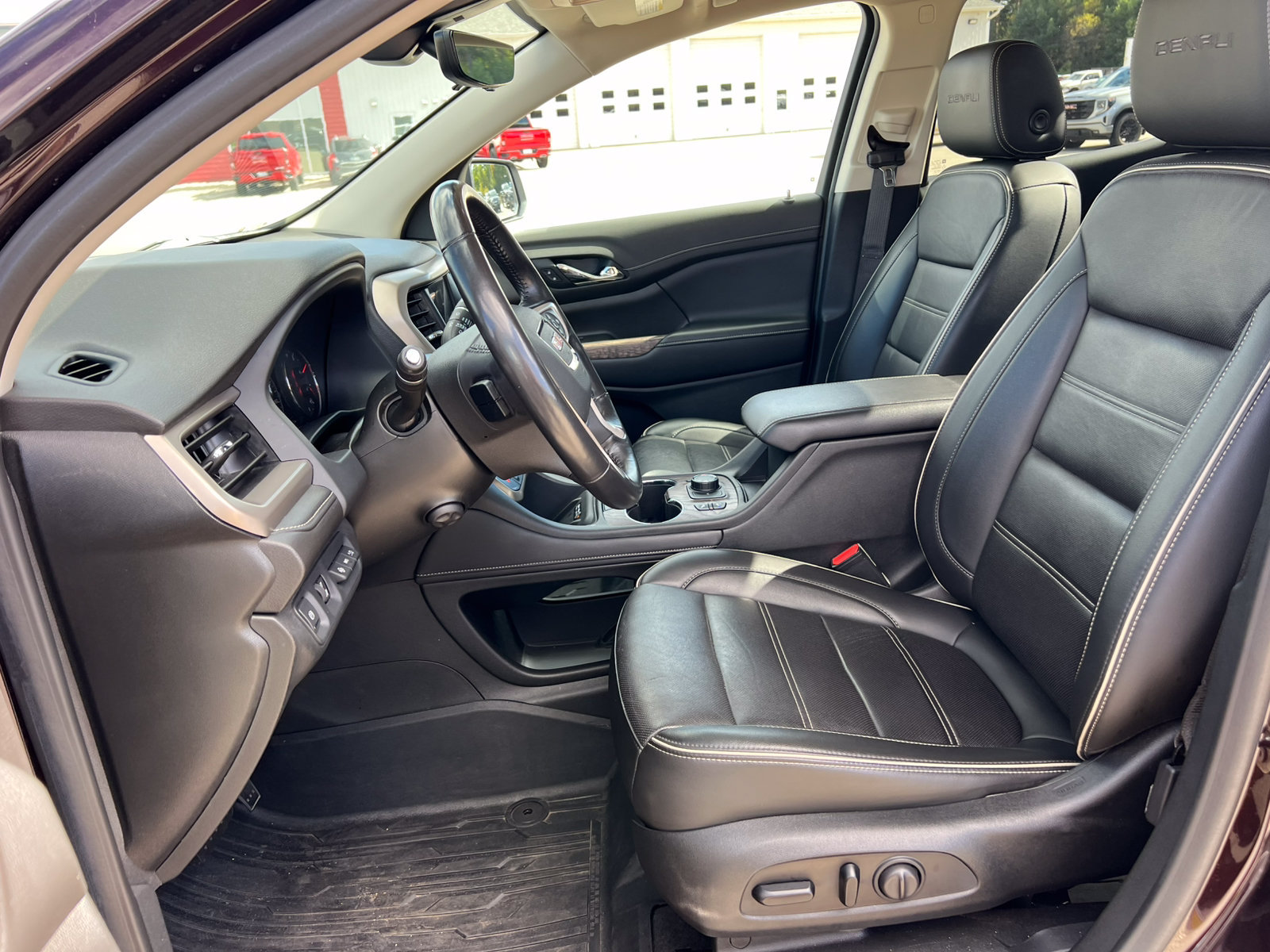 Used 2021 GMC Acadia Denali SUV