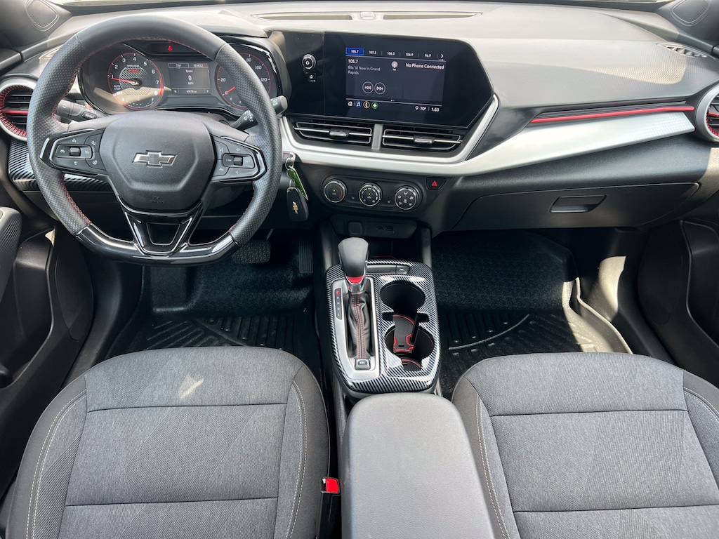 Used 2024 Chevrolet Trax 1RS SUV