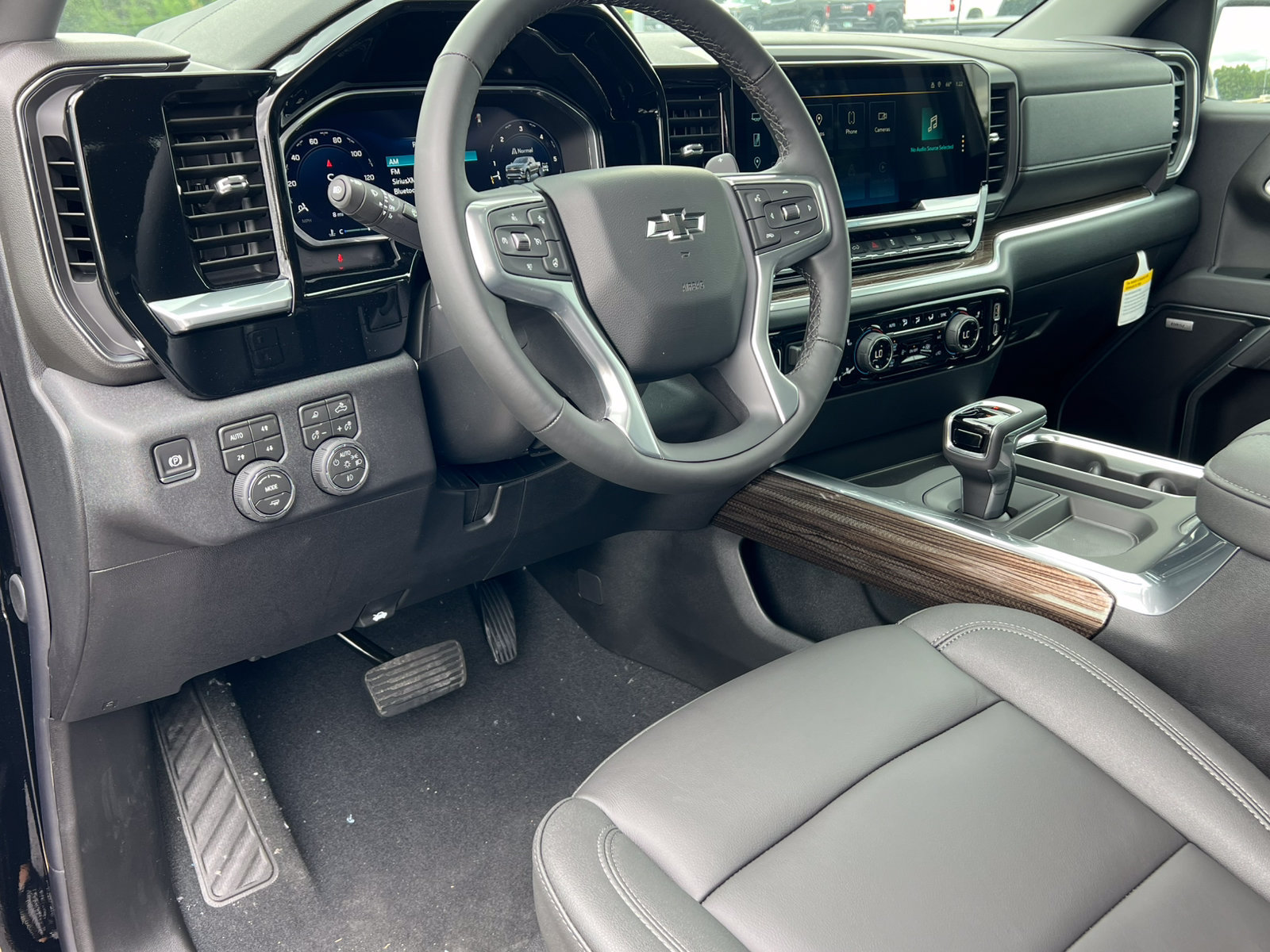 2026 Chevrolet Silverado 1500 RST - Photo 21
