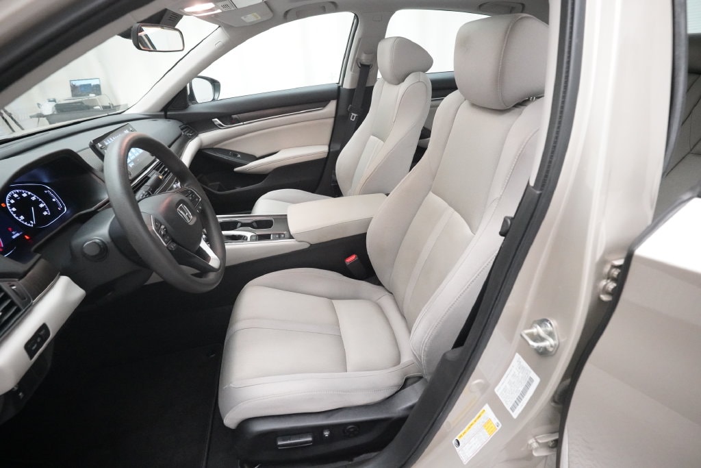 2020 Honda Accord EX - Photo 7
