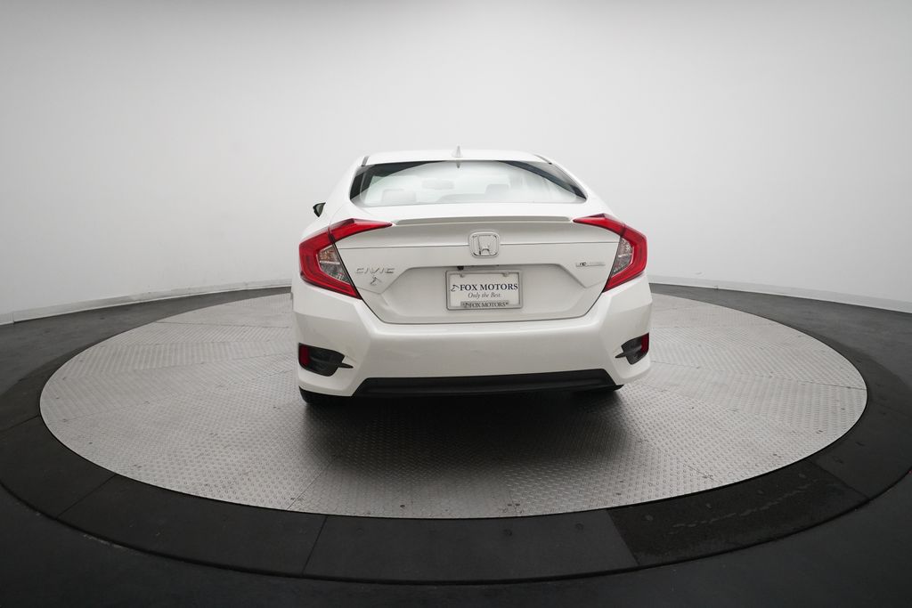 2018 Honda Civic Touring - Photo 25