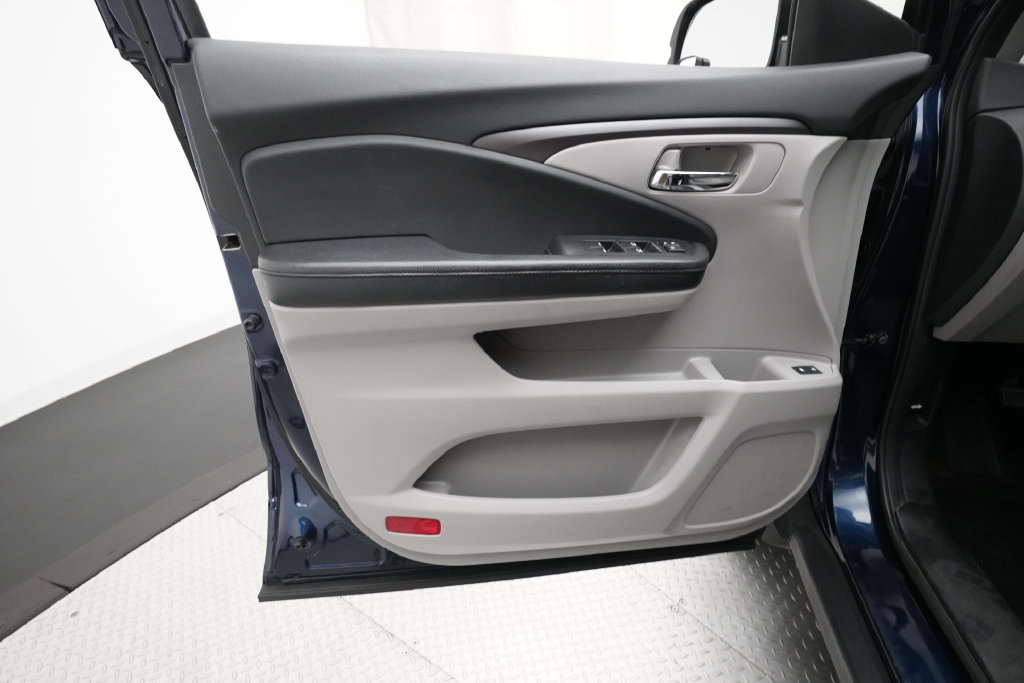 2017 Honda Pilot EX-L - Photo 29